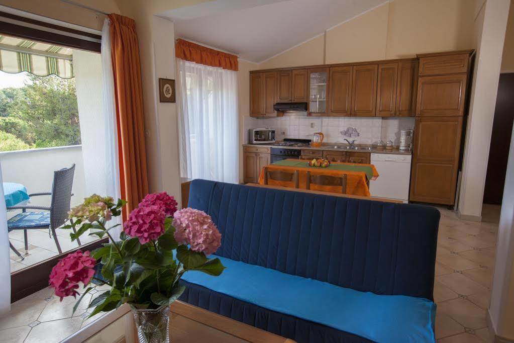 Apartments Villa Ban Rovinj Ngoại thất bức ảnh